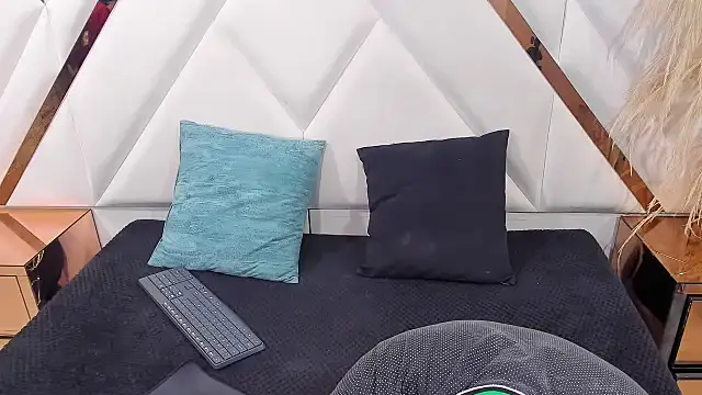 PleasureDuo69 online show from 16, 10, 2025