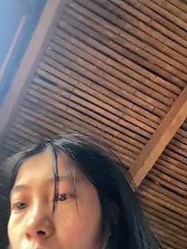 EmLy02 online show from 12, 10, 2025