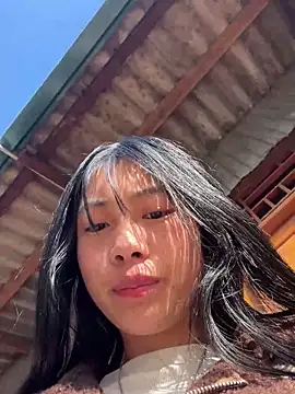 EmLy02 online show from 26, 2, 2026