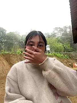 EmLy02 online show from 4, 3, 2026