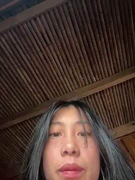 EmLy02 online show from 13, 4, 2026