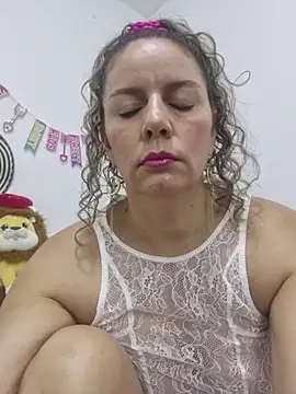 Nina vallon online show from 11, 4, 2026