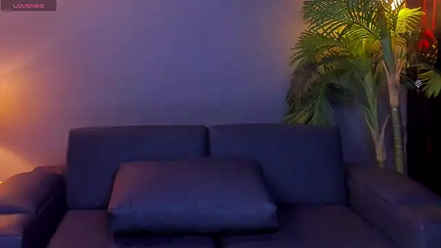 Snapshot of dennis_cox1 chatting on 30, 10, 2025 dennis cox1 online show from 30, 10, 2025