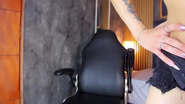 Ballesteros  online show from 11, 4, 2026