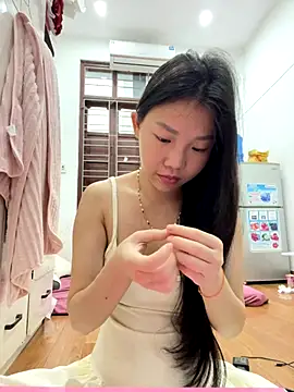 Miumieu online show from 26, 9, 2025