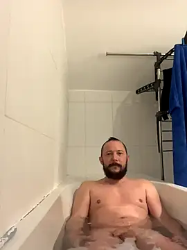 AZOPMOB18999 online show from 27, 11, 2025