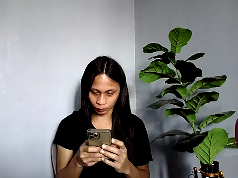 missruffa online show from 23, 9, 2025