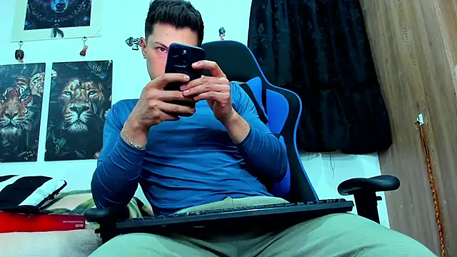 javiersexymann online show from 16, 3, 2025