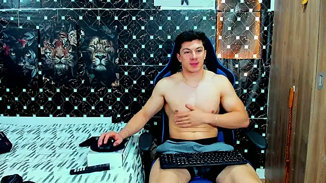 Snapshot of javiersexymann chatting on 18, 5, 2026 javiersexymann online show from 18, 5, 2026