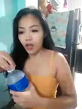 Snapshot of pinay_bellaxx chatting on 21, 9, 2025 pinay bellaxx online show from 21, 9, 2025