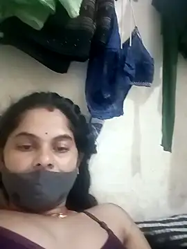 Snapshot of JULEE-740 chatting on 15, 10, 2025 JULEE-740 online show from 15, 10, 2025