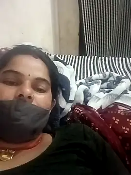 Snapshot of JULEE-740 chatting on 24, 10, 2025 JULEE-740 online show from 24, 10, 2025