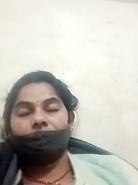 Snapshot of JULEE-740 chatting on 18, 11, 2025 JULEE-740 online show from 18, 11, 2025