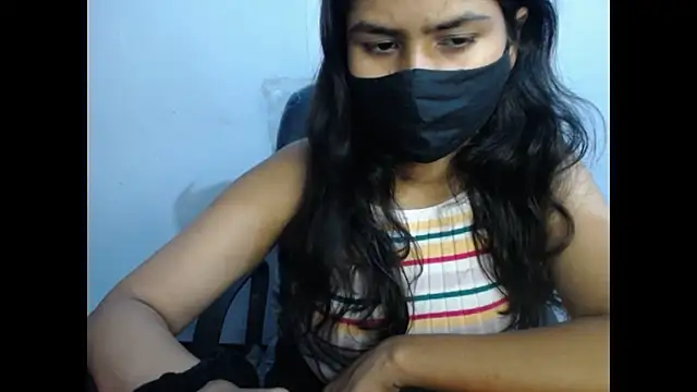 Snapshot of Vanya_7 chatting on 18, 10, 2025 Vanya 7 online show from 18, 10, 2025