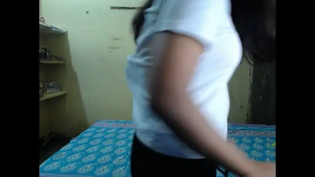 Snapshot of Vanya_7 chatting on 26, 10, 2025 Vanya 7 online show from 26, 10, 2025