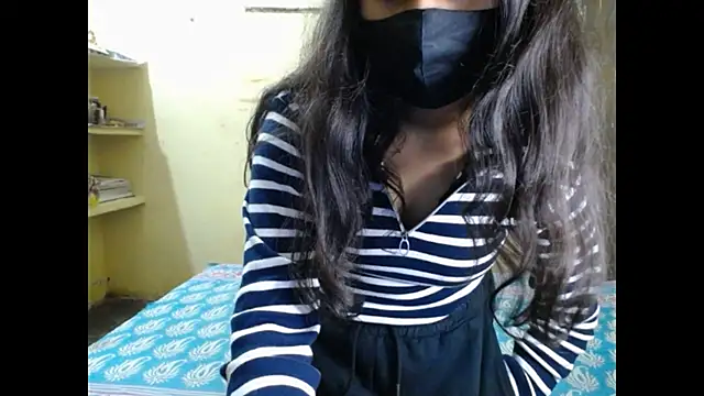 Snapshot of Vanya_7 chatting on 30, 10, 2025 Vanya 7 online show from 30, 10, 2025