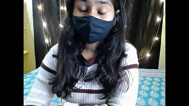 Snapshot of Vanya_7 chatting on 4, 11, 2025 Vanya 7 online show from 4, 11, 2025