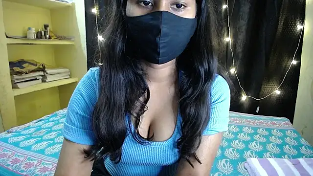 Snapshot of Vanya_7 chatting on 6, 11, 2025 Vanya 7 online show from 6, 11, 2025