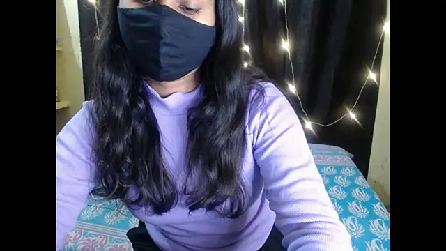 Snapshot of Vanya_7 chatting on 17, 11, 2025 Vanya 7 online show from 17, 11, 2025