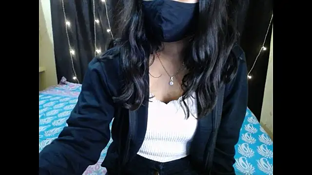 Snapshot of Vanya_7 chatting on 29, 11, 2025 Vanya 7 online show from 29, 11, 2025