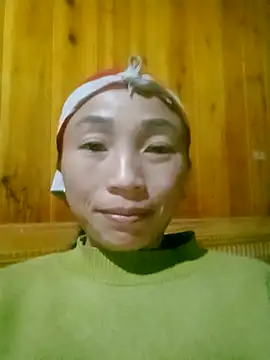 lucybaby00 online show from 2, 12, 2025