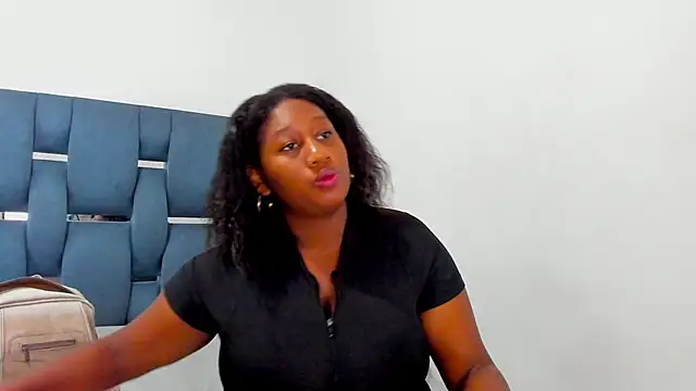 Snapshot of yourwife_anna chatting on 14, 9, 2025 yourwife anna online show from 14, 9, 2025