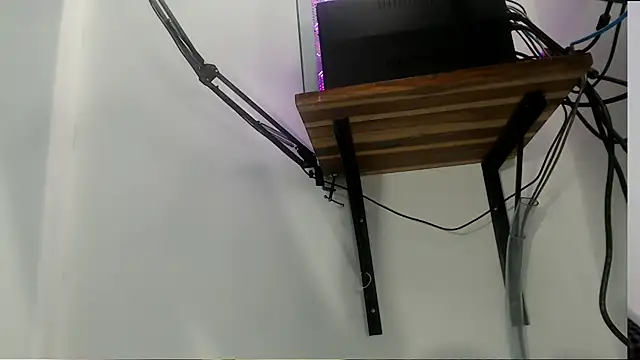 skinnyverus18 online show from 23, 5, 2026