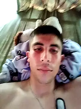 Snapshot of avatar3120 chatting on 19, 10, 2025 avatar3120 online show from 19, 10, 2025