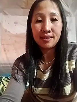 Snapshot of cute_love00 chatting on 1, 2, 2026 cute love00 online show from 1, 2, 2026