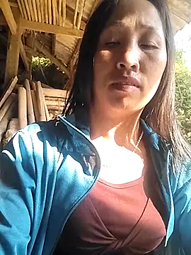 Snapshot of cute_love00 chatting on 16, 2, 2026 cute love00 online show from 16, 2, 2026