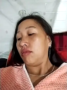 Snapshot of cute_love00 chatting on 16, 2, 2026 cute love00 online show from 16, 2, 2026