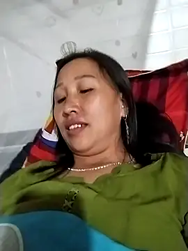 Snapshot of cute_love00 chatting on 25, 2, 2026 cute love00 online show from 25, 2, 2026