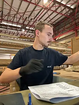 Snapshot of DeepShuk56 chatting on 5, 11, 2025 DeepShuk56 online show from 5, 11, 2025