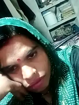 Snapshot of Soniya_pandit chatting on 1, 12, 2025 Soniya pandit online show from 1, 12, 2025