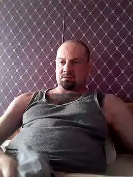 Snapshot of _NEREZA_ chatting on 15, 10, 2025 NEREZA online show from 15, 10, 2025