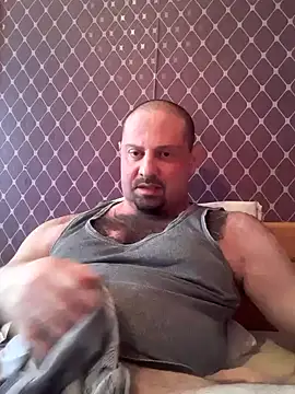 Snapshot of _NEREZA_ chatting on 17, 10, 2025 NEREZA online show from 17, 10, 2025