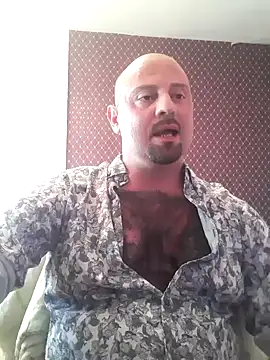 Snapshot of _NEREZA_ chatting on 23, 10, 2025 NEREZA online show from 23, 10, 2025