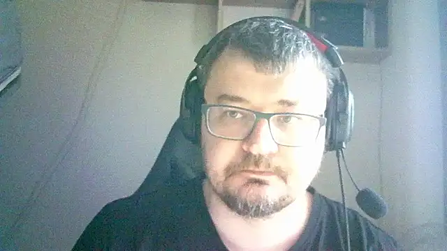 Snapshot of SirAbuser chatting on 19, 6, 2026 SirAbuser online show from 19, 6, 2026