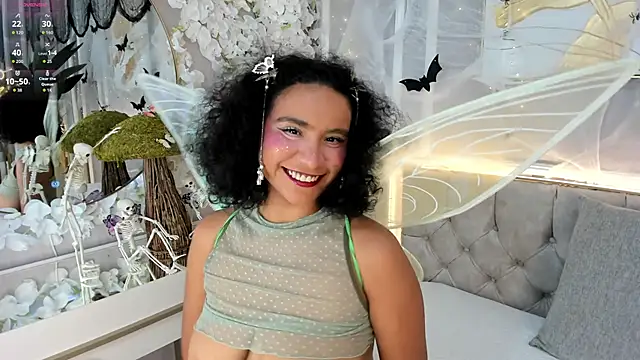 Snapshot of ellette__ chatting on 20, 10, 2025 ellette online show from 20, 10, 2025