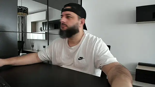 Snapshot of DravenPeak chatting on 14, 11, 2025 DravenPeak online show from 14, 11, 2025