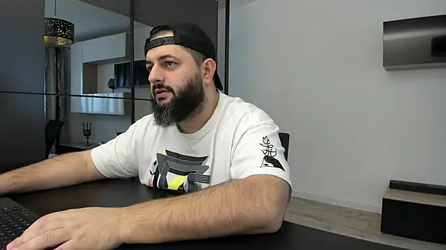 Snapshot of DravenPeak chatting on 2, 12, 2025 DravenPeak online show from 2, 12, 2025