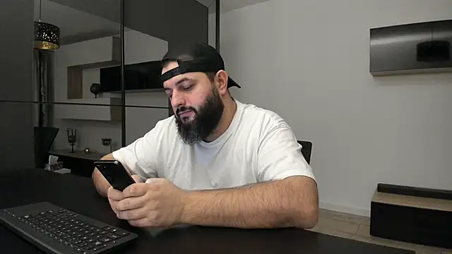 Snapshot of DravenPeak chatting on 14, 12, 2025 DravenPeak online show from 14, 12, 2025