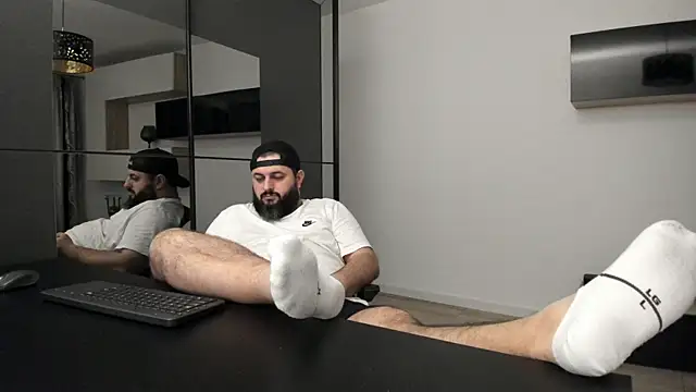 Snapshot of DravenPeak chatting on 20, 12, 2025 DravenPeak online show from 20, 12, 2025