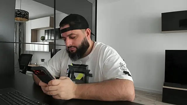 Snapshot of DravenPeak chatting on 12, 1, 2026 DravenPeak online show from 12, 1, 2026