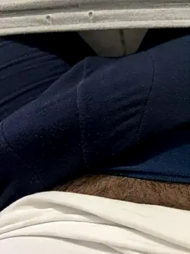 Kuaker077 online show from 5, 10, 2025