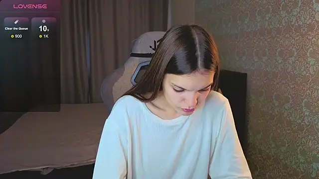 magic shy  online show from 19, 9, 2025