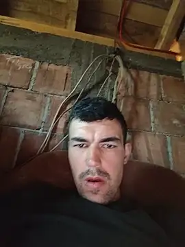 Alex-010483 online show from 10, 7, 2026