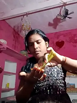 Snapshot of Mohini-xx chatting on 18, 11, 2025 Mohini-xx online show from 18, 11, 2025