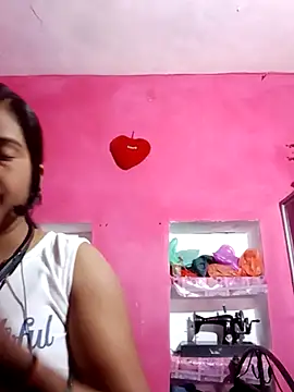 Snapshot of Mohini-xx chatting on 17, 12, 2025 Mohini-xx online show from 17, 12, 2025