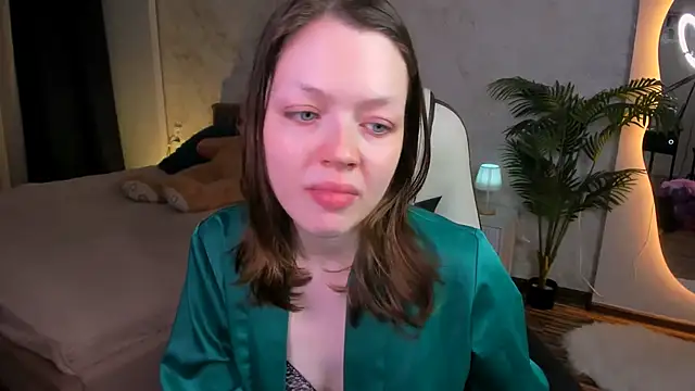 Lunar Lily online show from 26, 11, 2025